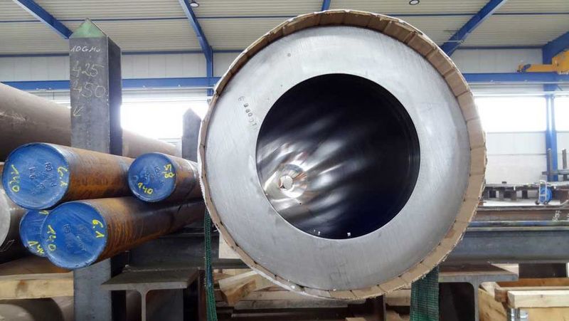 Tubo de la caldera; perforado en acero redondo disponible según las especificaciones del cliente.